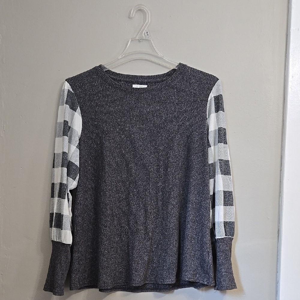 Maurices Gray Sweater with Grey and White Plaid Sleeves